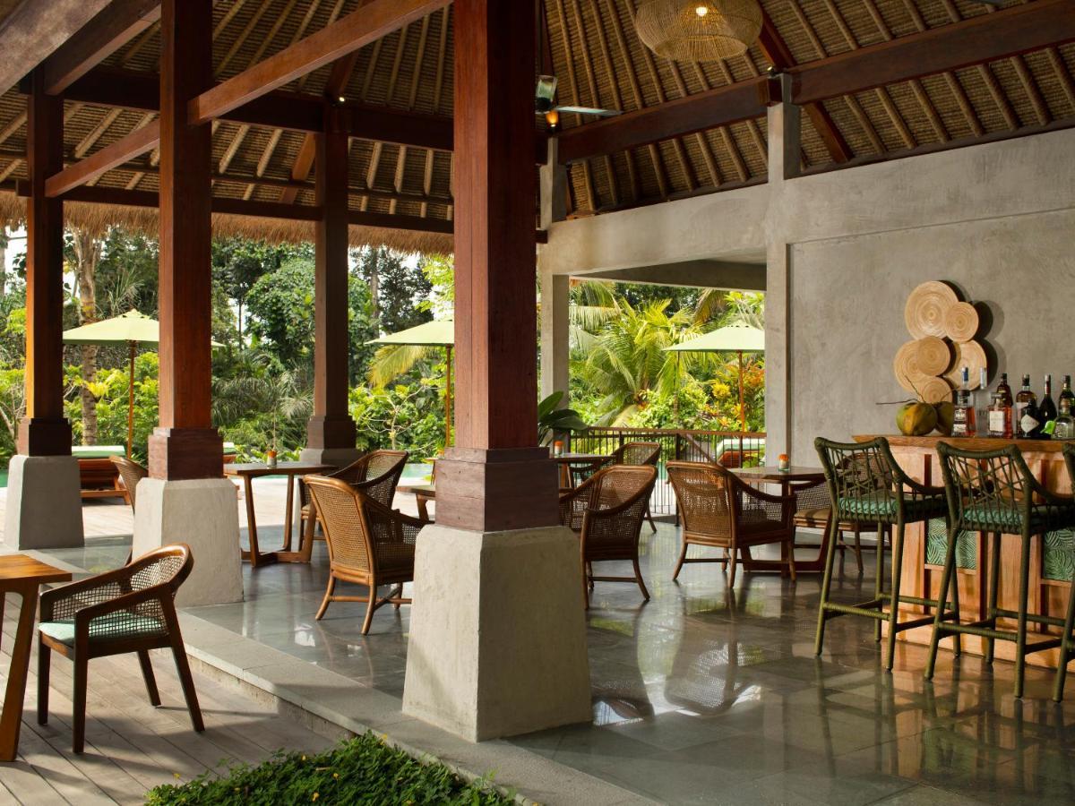 Hotel Adiwana Suweta Ubud Exterior foto The bar at the Four Seasons Resort Bali at Sayan