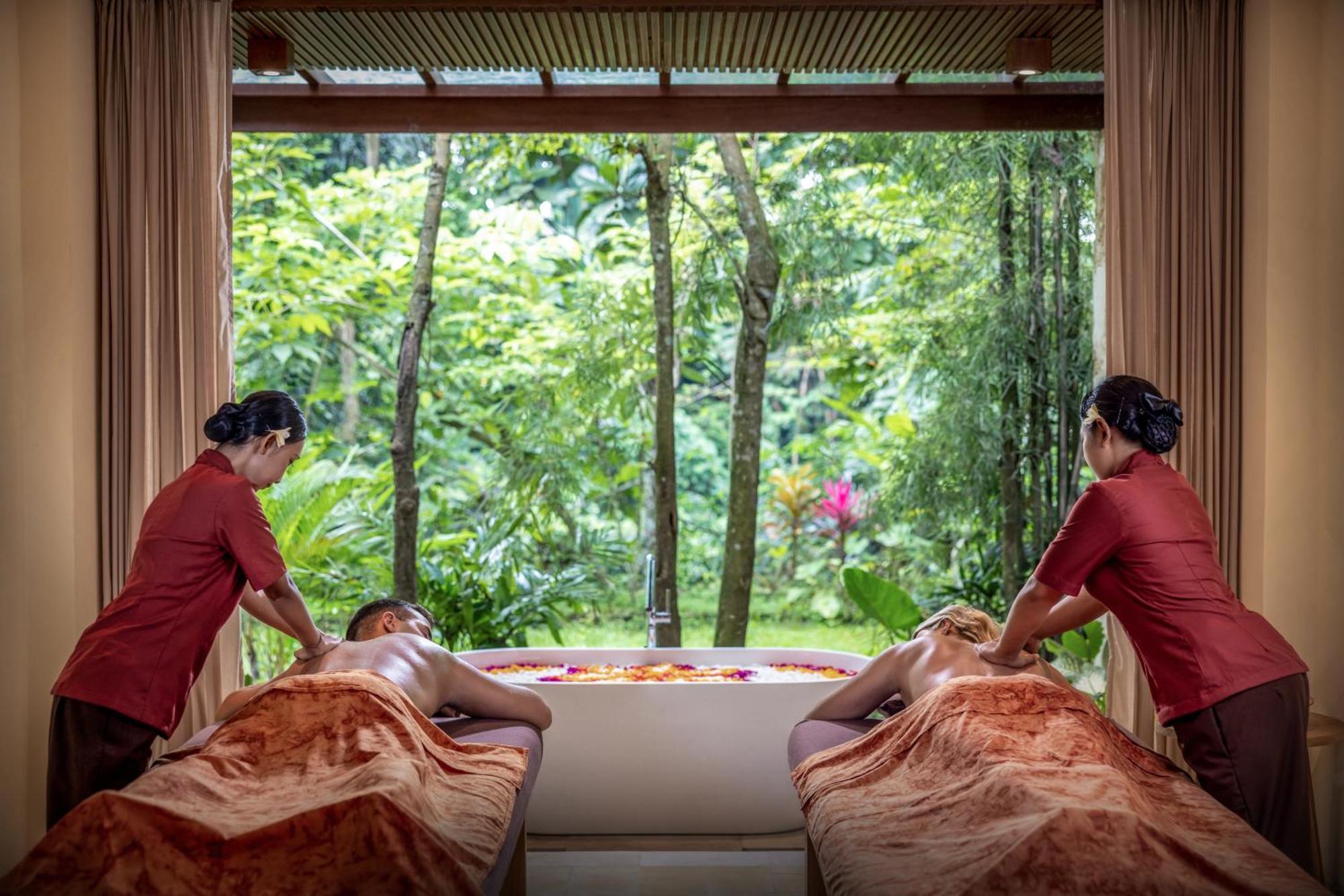 Hotel Adiwana Suweta Ubud Exterior foto Spa at The Forest